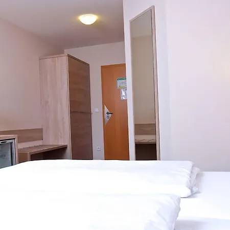 Ξενοδοχείο Restaurant Erber Ismaning