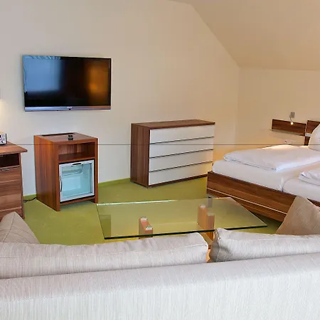 Restaurant Erber Ξενοδοχείο 3*