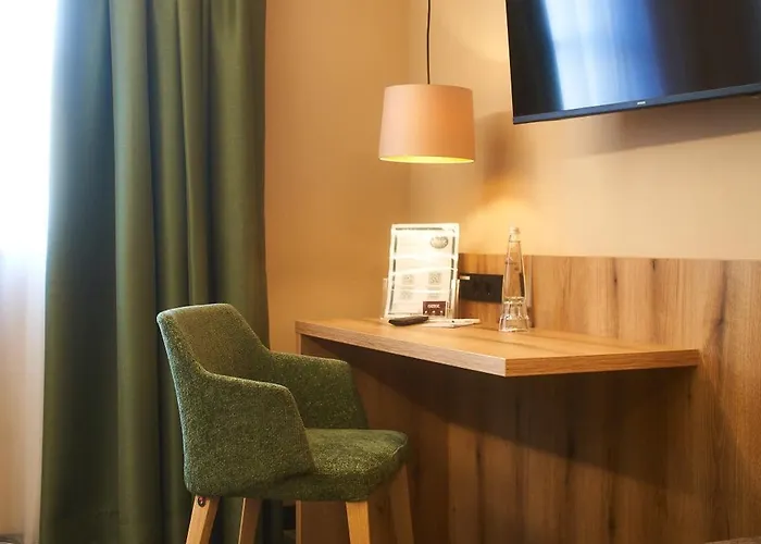 Hotel Restaurant Erber 3*